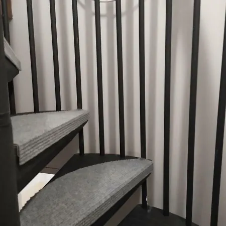 דירה Bluestars Family קרלובי וארי